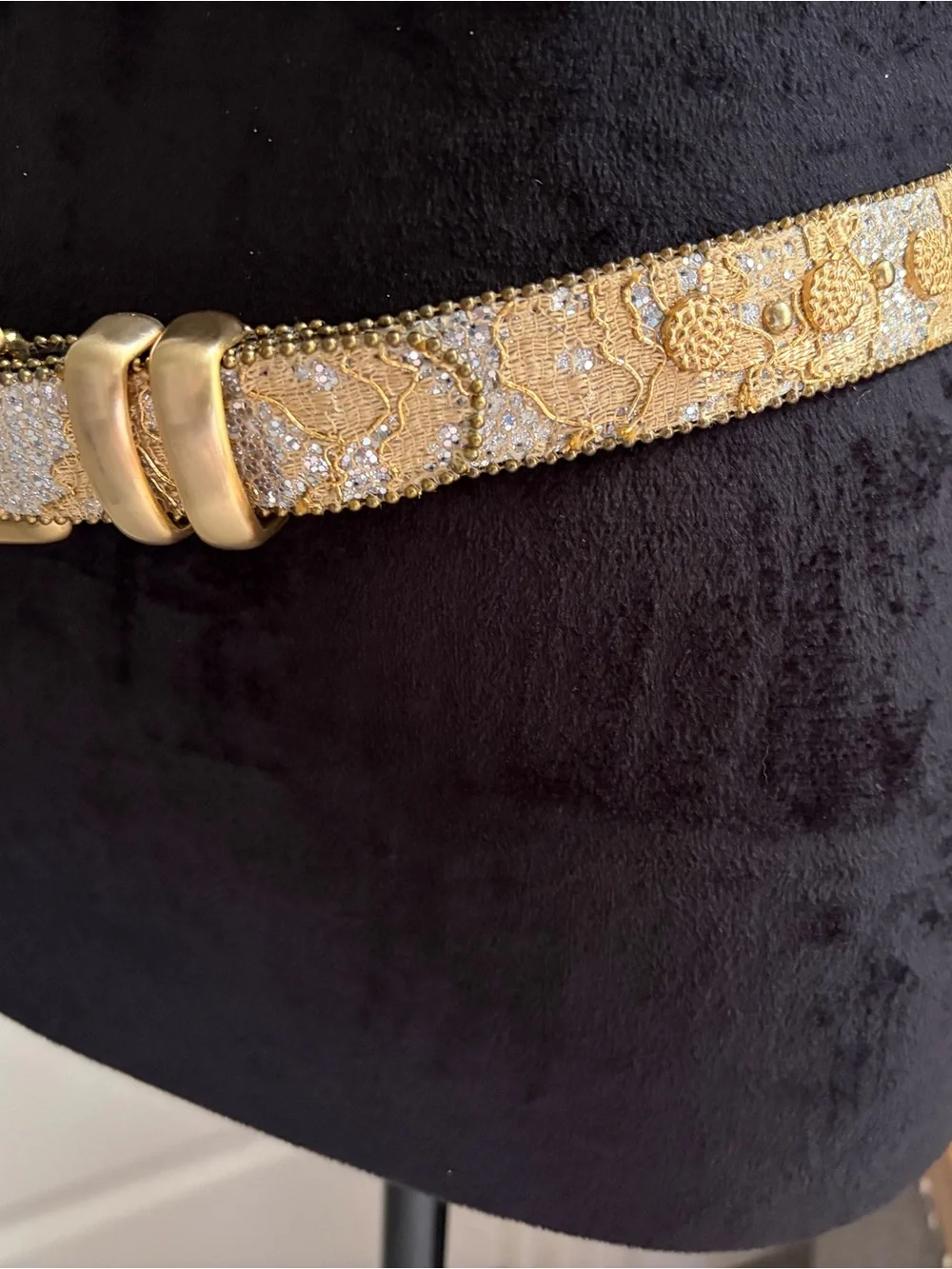 Embellished Metallic Floral Leather Belt - Gold/Brown